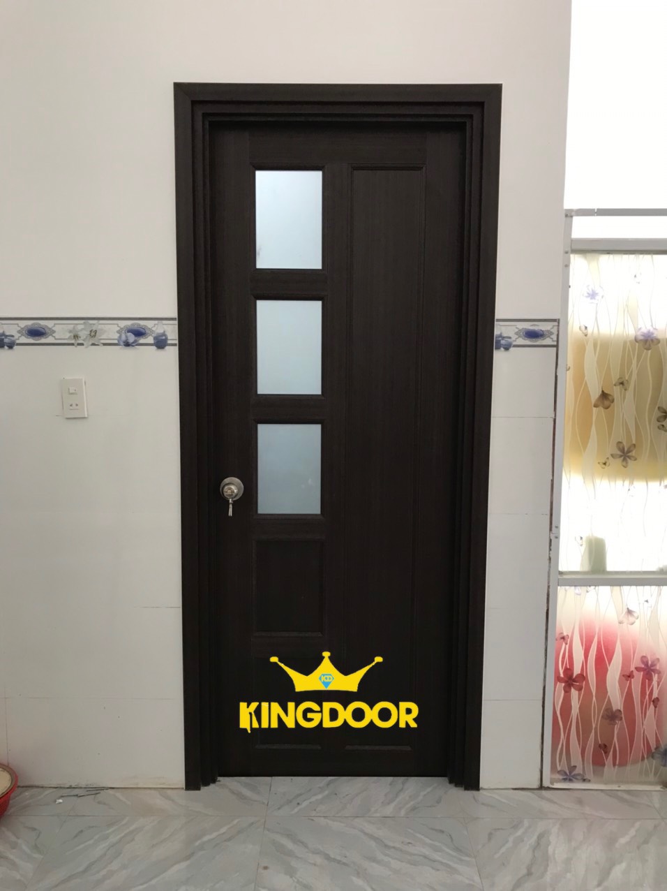 Cửa Nhựa Đài Loan Cao Cấp Mới